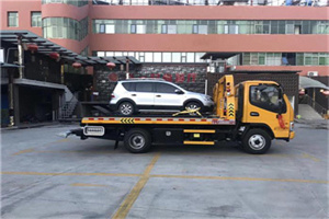 海东地区汽车紧急补胎换胎救援